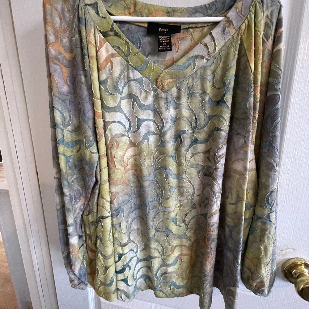 2xl multi colored blouse